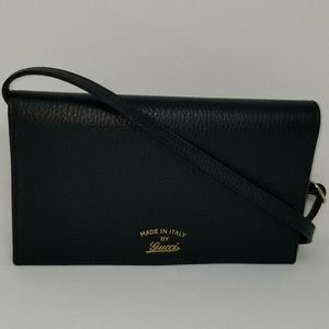 Gucci black leather Swing Nero Crossbody